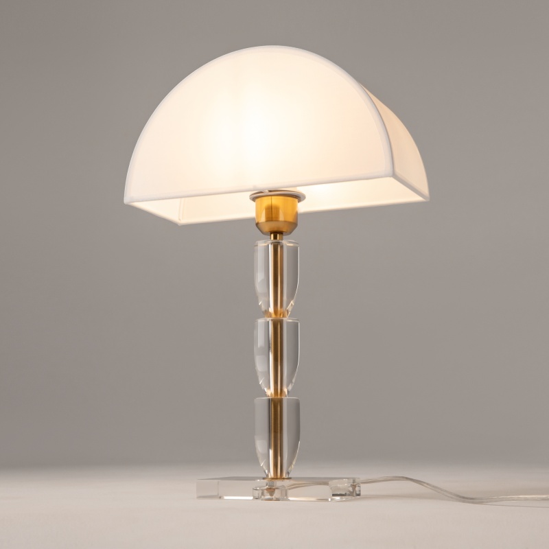 Настольный светильник Maytoni Z034TL-01BZ