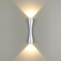 4290/10WL HIGHTECH ODL22 437 белый/металл Настенный светильник IP20 LED 10W 588Лм 3000K ANIKA